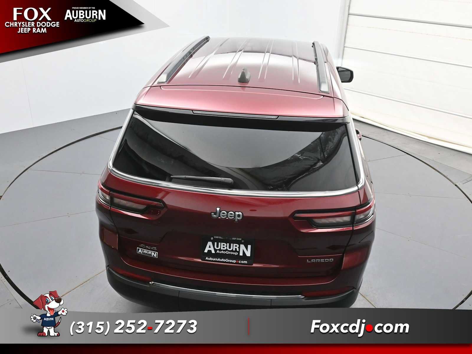 Used 2023 Jeep Grand Cherokee L Laredo w/ Luxury Tech Group I AWD/4WD image 33