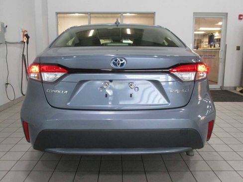 Used 2022 Toyota Corolla LE image 14