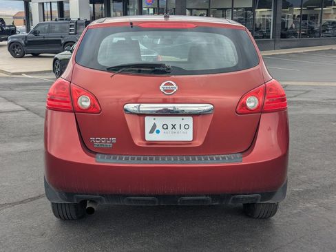 Used 2014 Nissan Rogue S FWD image 6