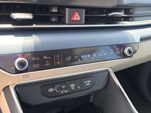 New 2026 Kia Carnival SX FWD image 27