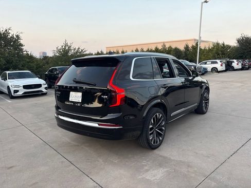 Used 2025 Volvo XC90 T8 Ultra w/ Protection Package Premier AWD/4WD image 6