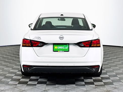 Used 2026 Nissan Altima 2.5 SV FWD image 8