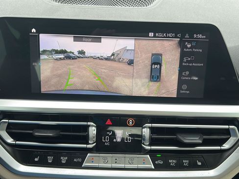 Used 2021 BMW 330e w/ Convenience Package RWD image 15