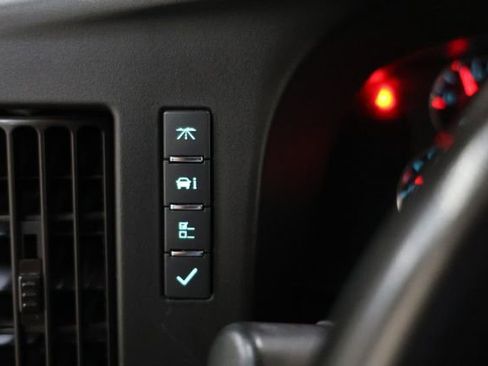 Used 2022 Chevrolet Express 3500 w/ Driver Convenience Package RWD image 58