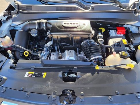 Certified 2024 Jeep Compass Latitude image 24