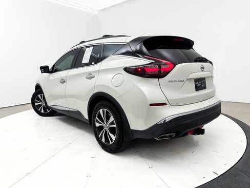 Used 2019 Nissan Murano SV w/ Premium Package image 2