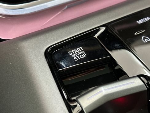 New 2026 BMW X3 xDrive30 w/ Convenience Package image 16