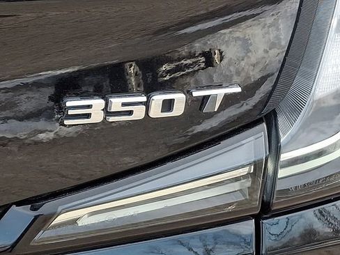 Used 2024 Cadillac XT4 Sport image 35