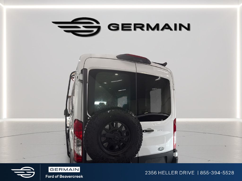 Used 2022 Ford Transit 350 XLT RWD image 3