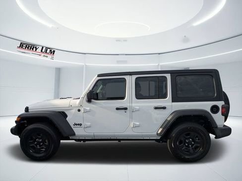 Used 2024 Jeep Wrangler Unlimited Sport AWD/4WD image 6