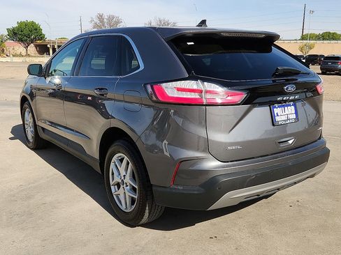 Used 2022 Ford Edge SEL image 2