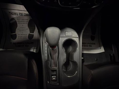 Used 2023 Chevrolet Equinox RS w/ RS Leather Package image 17