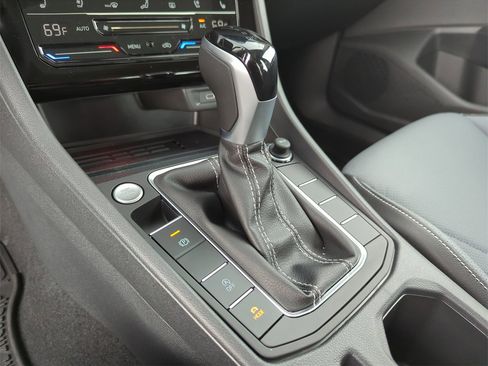 New 2026 Volkswagen Jetta SEL image 34