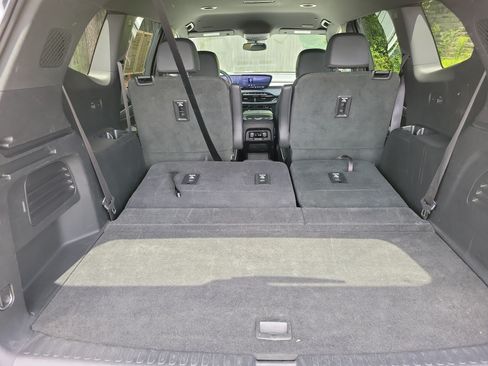 Used 2025 Buick Enclave Preferred FWD image 15