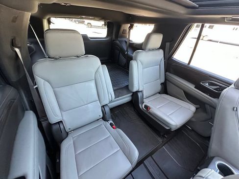 Used 2021 Chevrolet Tahoe LT w/ LT Signature Package AWD/4WD image 22
