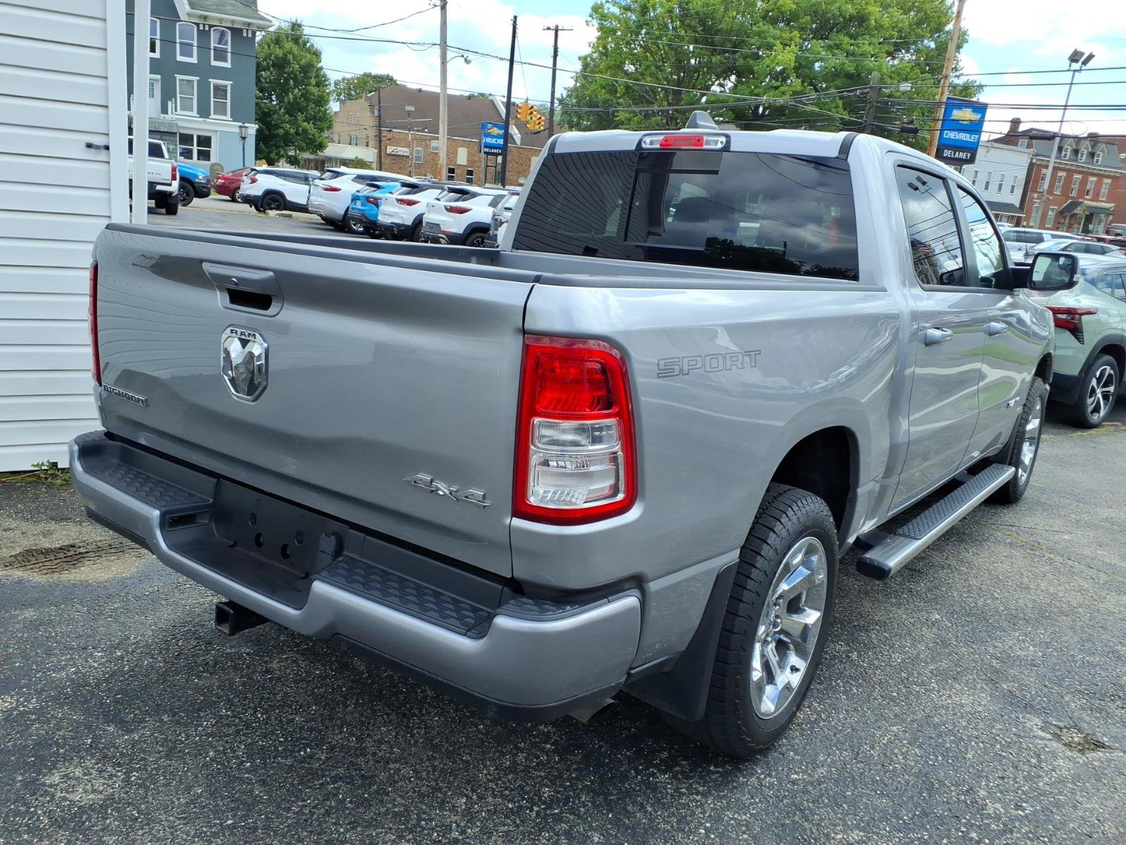 Used 2022 RAM 1500 Big Horn AWD/4WD image 5
