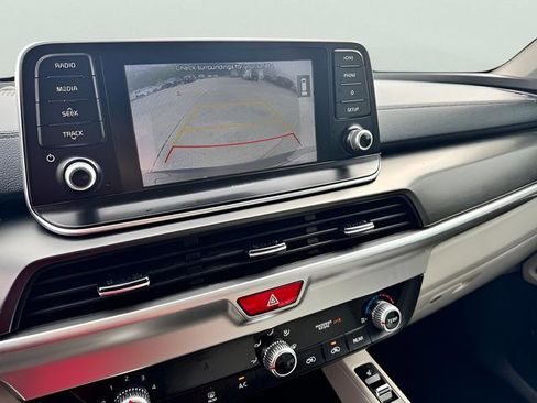 Used 2020 Kia Telluride S FWD image 68