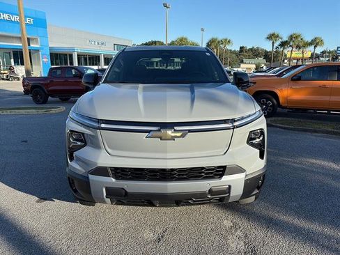 New 2026 Chevrolet Silverado EV LT w/ Premium Package image 2