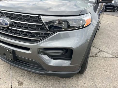 Used 2023 Ford Explorer XLT image 11
