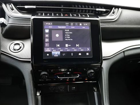 Used 2023 Jeep Grand Cherokee L Laredo AWD/4WD image 25