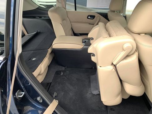 Used 2024 Nissan Armada Platinum w/ Captain's Chairs Package RWD image 34