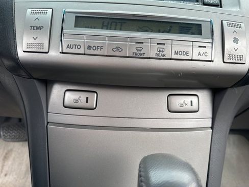 Used 2008 Toyota Solara SLE image 9