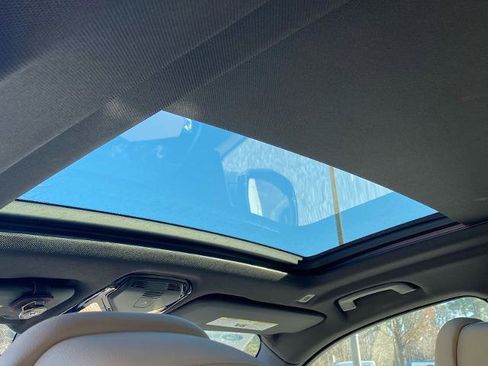 Used 2019 BMW X5 xDrive40i w/ Executive Package image 21