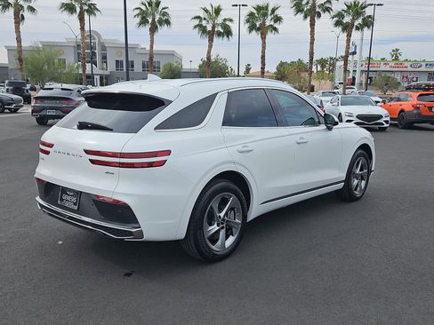 Certified 2026 Genesis GV70 2.5T Select AWD/4WD image 8