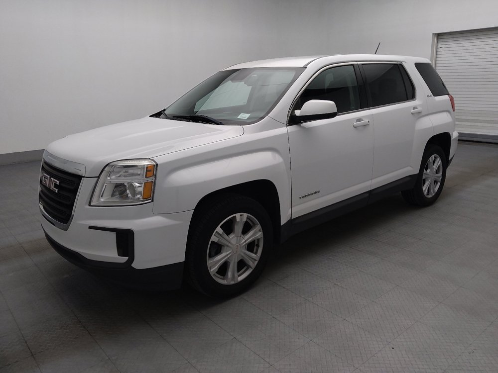 Used 2017 GMC Terrain SLE FWD image 2
