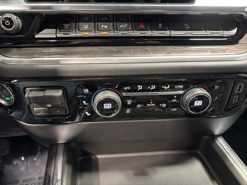 New 2026 Chevrolet Silverado 2500 LTZ w/ LTZ Plus Package AWD/4WD image 29