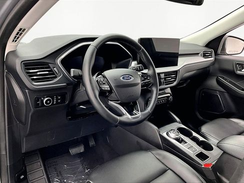 Used 2023 Ford Escape Platinum image 14