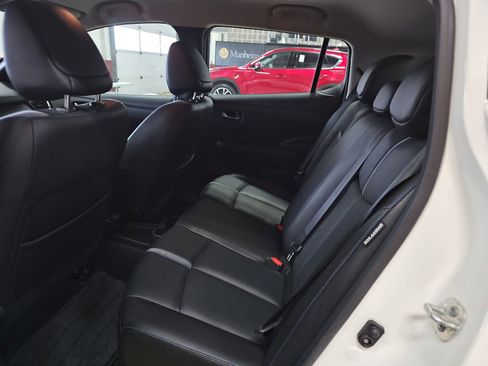 Used 2021 Nissan Leaf SL Plus image 14