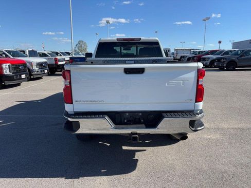Used 2022 Chevrolet Silverado 2500 LTZ w/ LTZ Convenience Package image 5