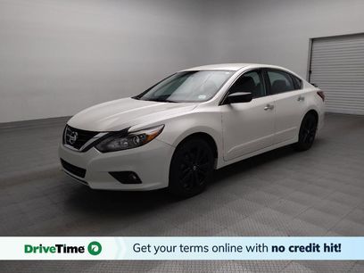 Used 2017 Nissan Altima 2.5 SR w/ Midnight Edition Package