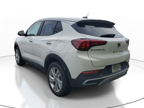 Used 2025 Buick Encore GX Preferred FWD image 8