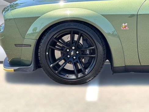 Used 2021 Dodge Challenger R/T Scat Pack RWD image 12