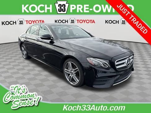 Used 2019 Mercedes-Benz E 300 4MATIC image 1