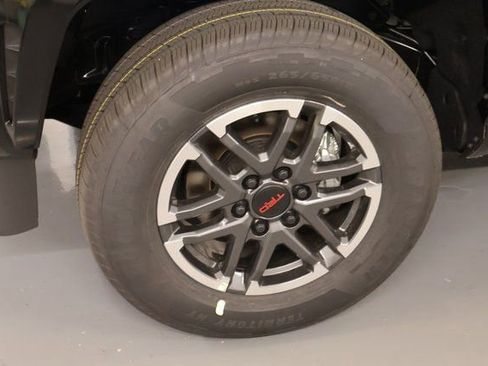 New 2025 Toyota Tacoma TRD Sport image 7