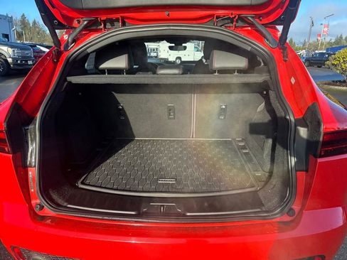 Used 2020 Jaguar E-PACE Checkered Flag image 31