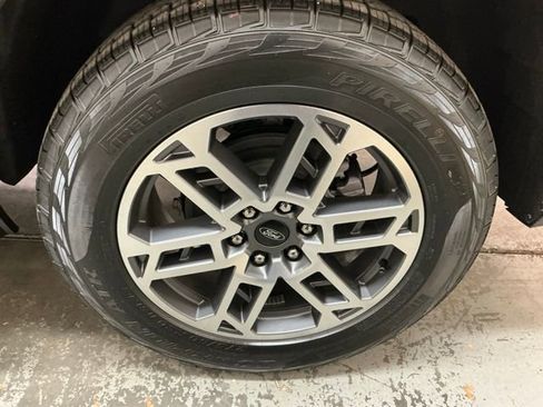 New 2026 Ford Expedition Active image 11