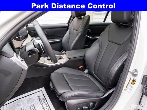 Used 2025 BMW 330i Sedan image 14
