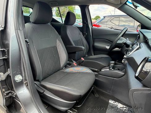 Used 2020 Nissan Kicks SV FWD image 17