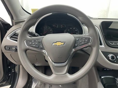 Used 2024 Chevrolet Malibu LT image 13