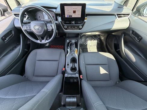 Used 2024 Toyota Corolla LE FWD image 17