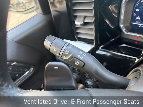 Used 2024 Chevrolet Silverado 1500 LTZ image 39