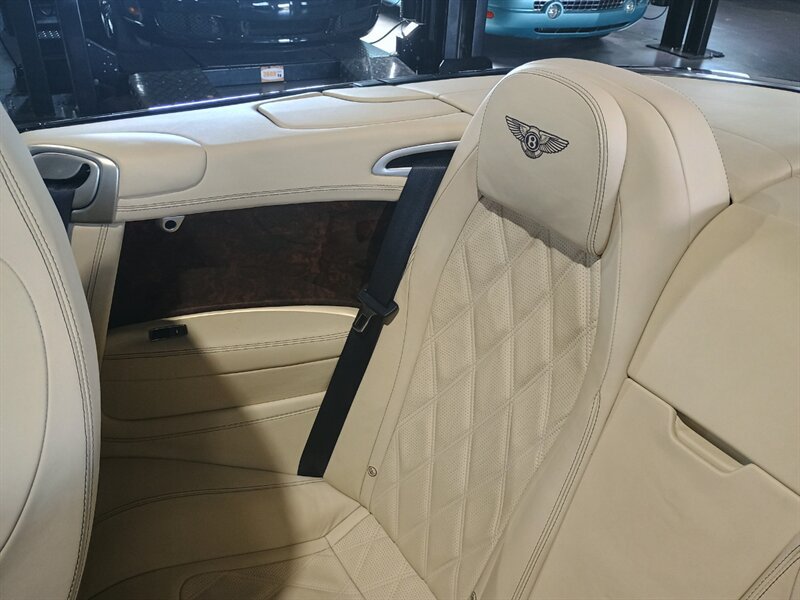 Used 2013 Bentley Continental GT AWD/4WD image 27