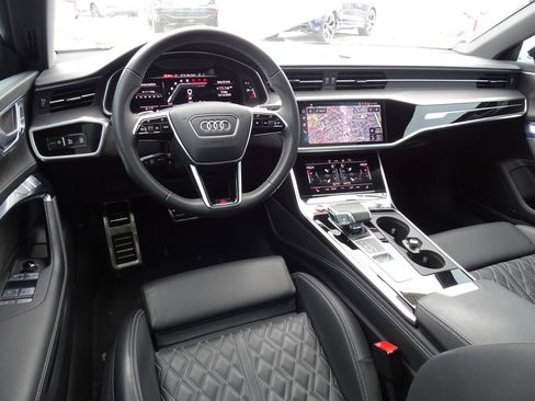 Certified 2025 Audi S7 Premium Plus image 12