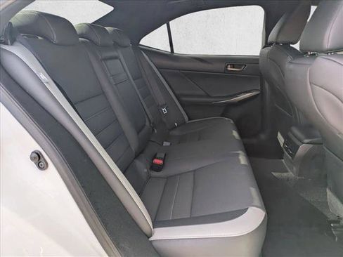 Used 2020 Lexus IS 300 F Sport image 21