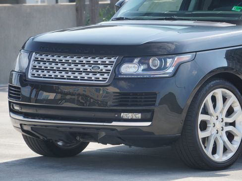 Used 2014 Land Rover Range Rover Supercharged image 34