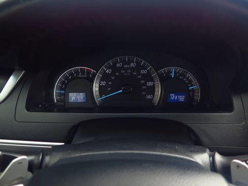 Used 2012 Toyota Camry SE image 8